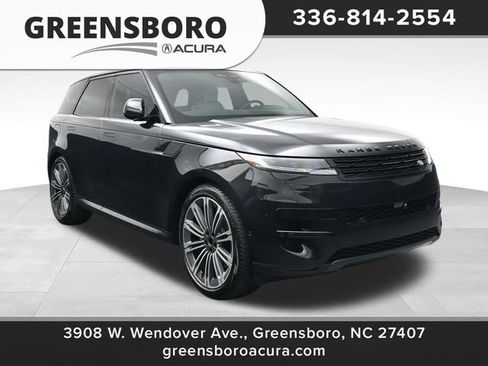 Used 2024 Land Rover Range Rover Sport SE image 1