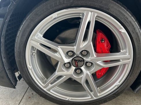 Used 2022 Chevrolet Corvette Stingray Coupe w/ 1LT image 14