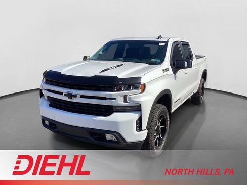Used 2022 Chevrolet Silverado 1500 RST w/ LPO, Blackout Package AWD/4WD image 1