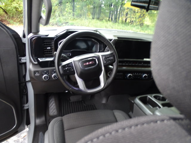 Certified 2024 GMC Sierra 1500 SLE w/ Preferred Package AWD/4WD image 5