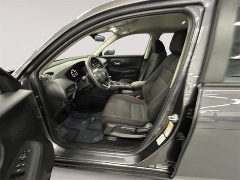 Certified 2023 Honda HR-V LX image 9