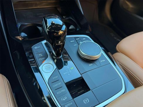 Certified 2023 BMW X3 xDrive30i w/ Premium Package image 16