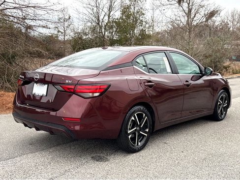 Certified 2024 Nissan Sentra SV image 28