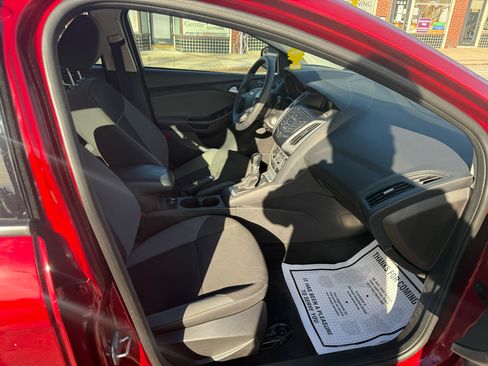 Used 2014 Ford Focus SE image 17