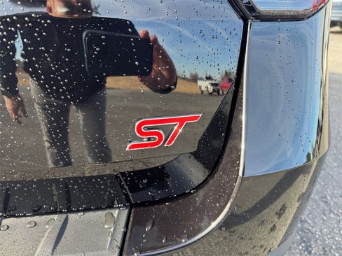 New 2026 Ford Explorer ST w/ Sun And Sound Package image 16