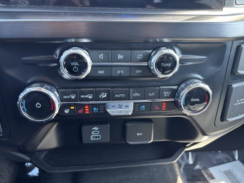 Used 2024 Ford F350 Lariat w/ Camper Package image 24