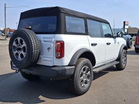 New 2024 Ford Bronco Big Bend image 3