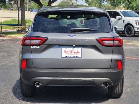 Certified 2025 Ford Escape ST-Line AWD/4WD image 5