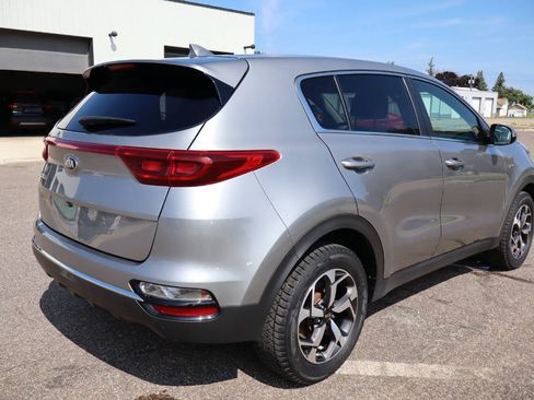 Used 2020 Kia Sportage LX w/ LX Popular Package AWD/4WD image 3