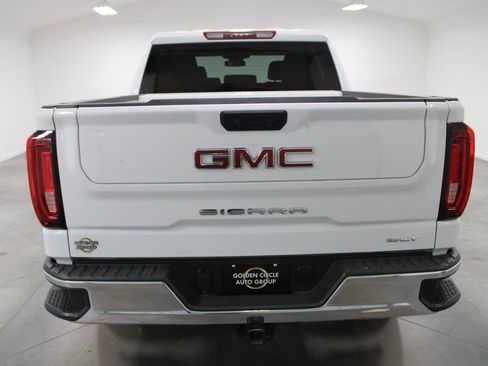 Used 2025 GMC Sierra 1500 SLT image 8
