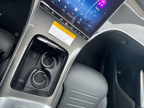 New 2026 Mercedes-Benz GLC 300 image 17