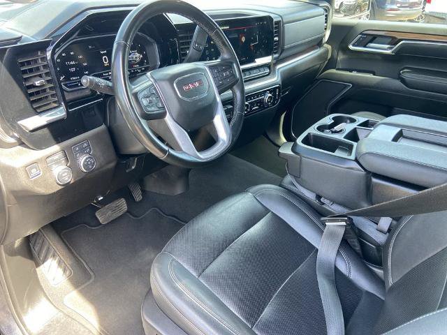 Used 2025 GMC Sierra 1500 SLT AWD/4WD image 6