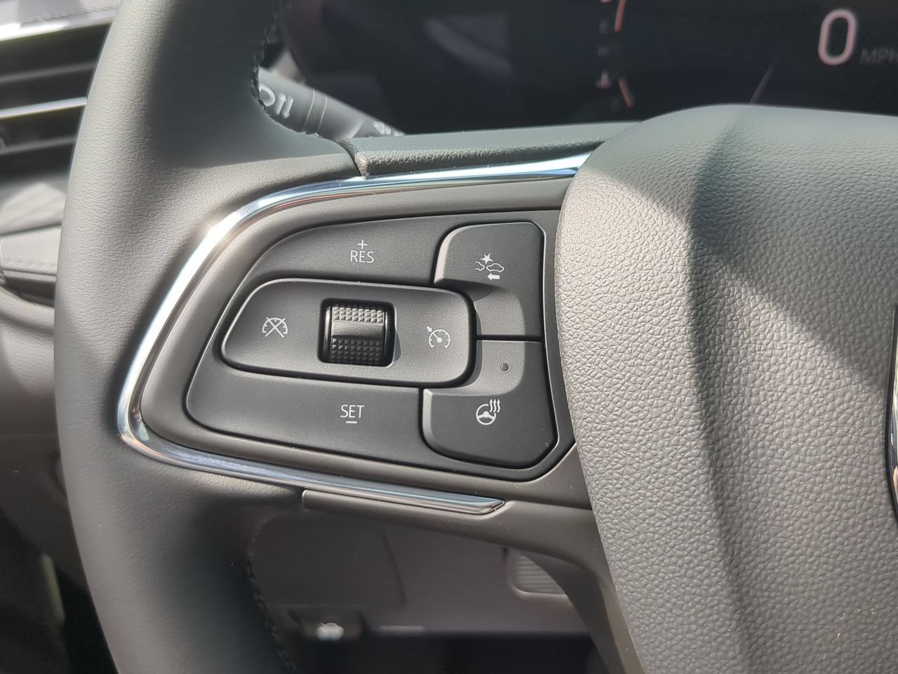 Used 2026 Buick Encore GX Sport Touring w/ Comfort Package FWD image 34