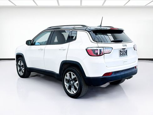Used 2018 Jeep Compass Limited AWD/4WD image 6