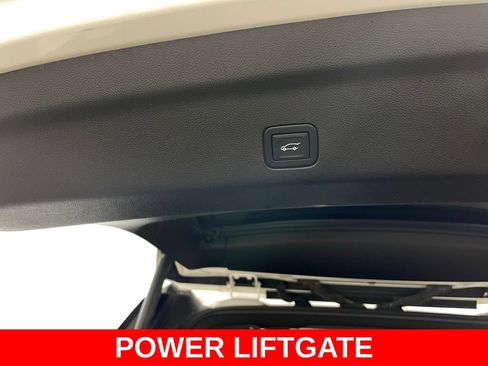 Certified 2021 Chevrolet Tahoe High Country w/ Premium Package AWD/4WD image 53