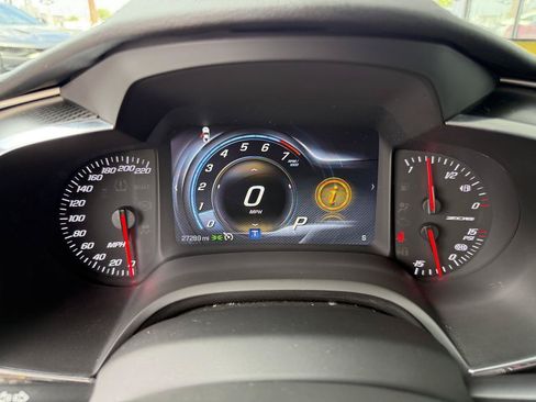 Used 2015 Chevrolet Corvette Z06 w/ Z07 Performance Package RWD image 22