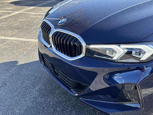 New 2026 BMW 330i xDrive Sedan w/ Premium Package AWD/4WD image 10