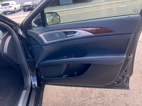 Used 2017 Lincoln MKZ Reserve w/ Technology Package FWD image 28