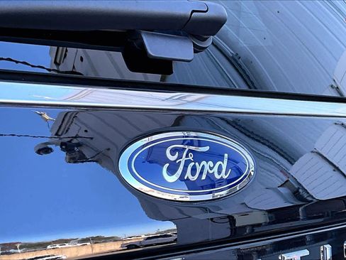 Certified 2022 Ford Expedition XLT image 30