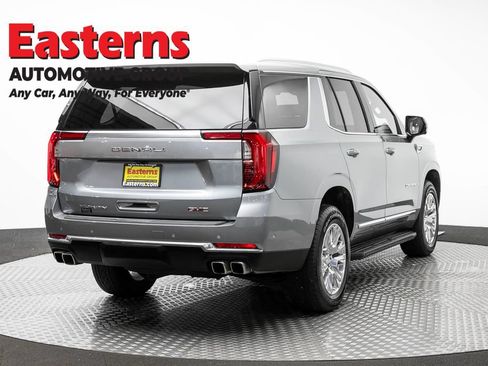 Used 2025 GMC Yukon Denali AWD/4WD image 5