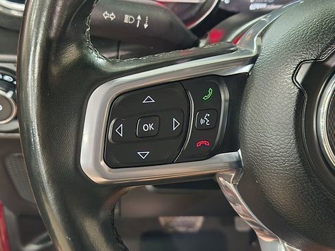 Used 2021 Jeep Wrangler Unlimited Sahara image 46