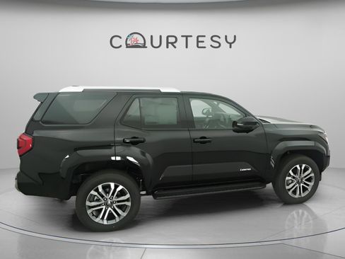 Used 2026 Toyota 4Runner Limited image 10