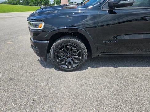 Used 2025 RAM 1500 Limited AWD/4WD image 28