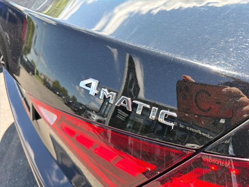 Certified 2025 Mercedes-Benz C 300 4MATIC Sedan w/ Exclusive Trim Package image 8