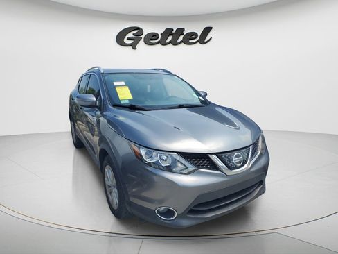 Used 2018 Nissan Rogue Sport SV w/ SV All-Weather Package image 3
