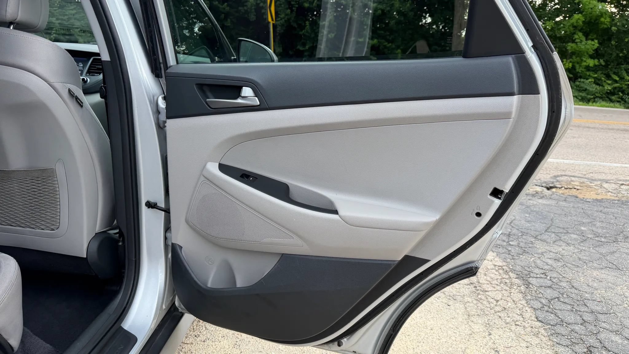 Used 2018 Hyundai Tucson Value FWD image 31