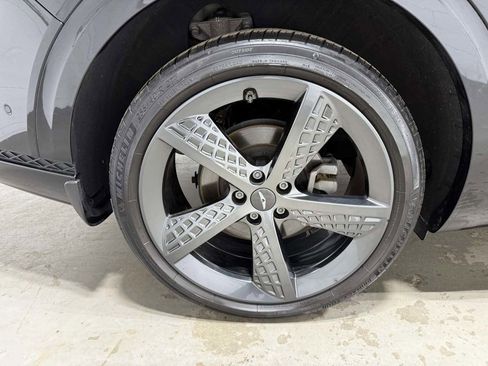 Used 2022 Genesis GV70 2.5T w/ Sport Prestige Package image 7