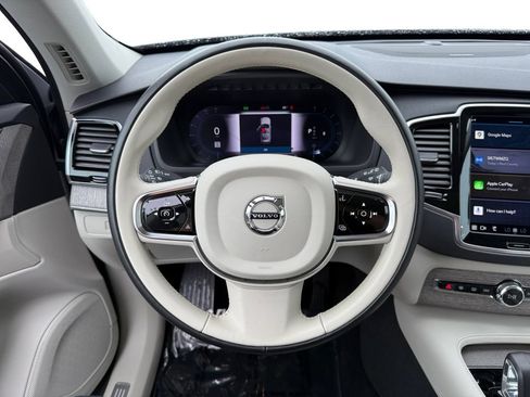 Used 2024 Volvo XC90 B6 Plus AWD/4WD image 12
