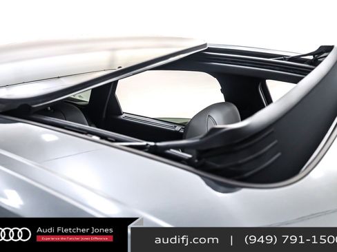 Used 2024 Audi Q5 2.0T Prestige w/ Prestige Package image 23