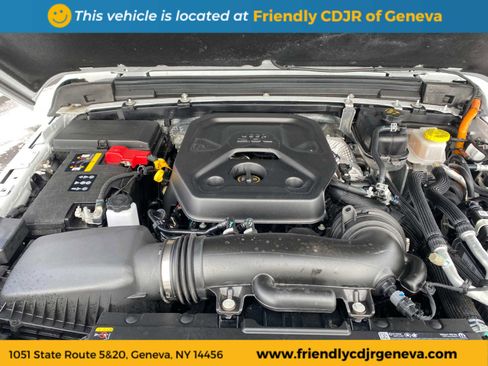 Used 2025 Jeep Wrangler Sahara image 23