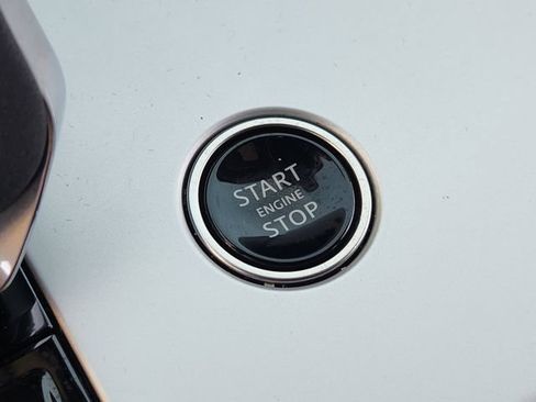 Used 2024 Land Rover Range Rover Autobiography AWD/4WD image 20