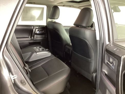 Used 2021 Toyota 4Runner Venture w/ Moonroof Package AWD/4WD image 36