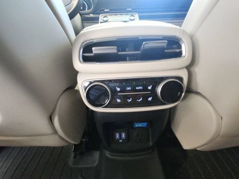 Used 2021 Genesis GV80 3.5T w/ Prestige Package 07 AWD/4WD image 39