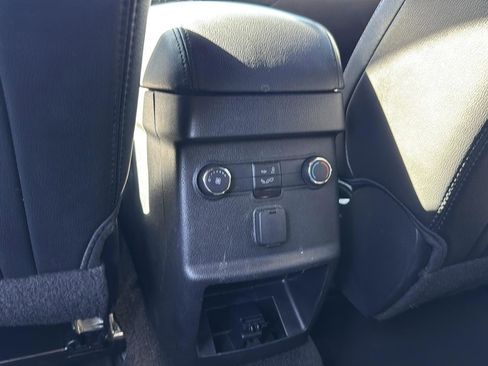 Certified 2017 Ford Explorer XLT w/ Equipment Group 202A image 28