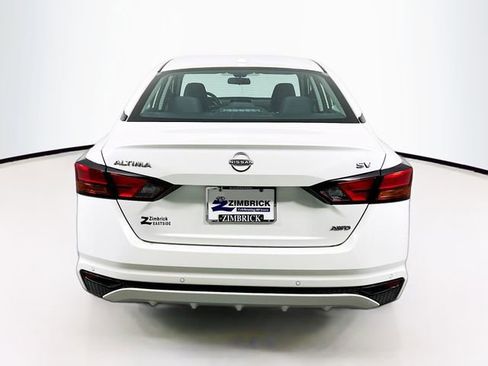 Certified 2024 Nissan Altima 2.5 SV image 7