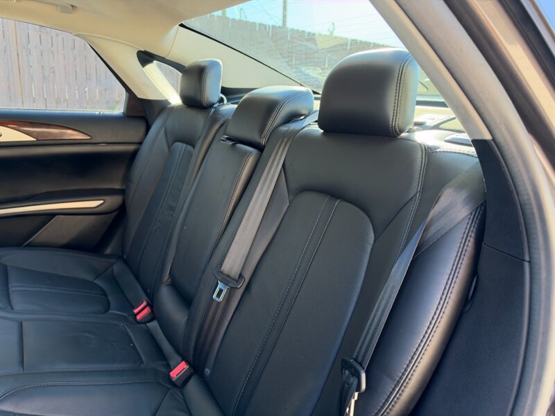 Used 2016 Lincoln MKZ w/ Equipment Group 300A Reserve FWD image 24