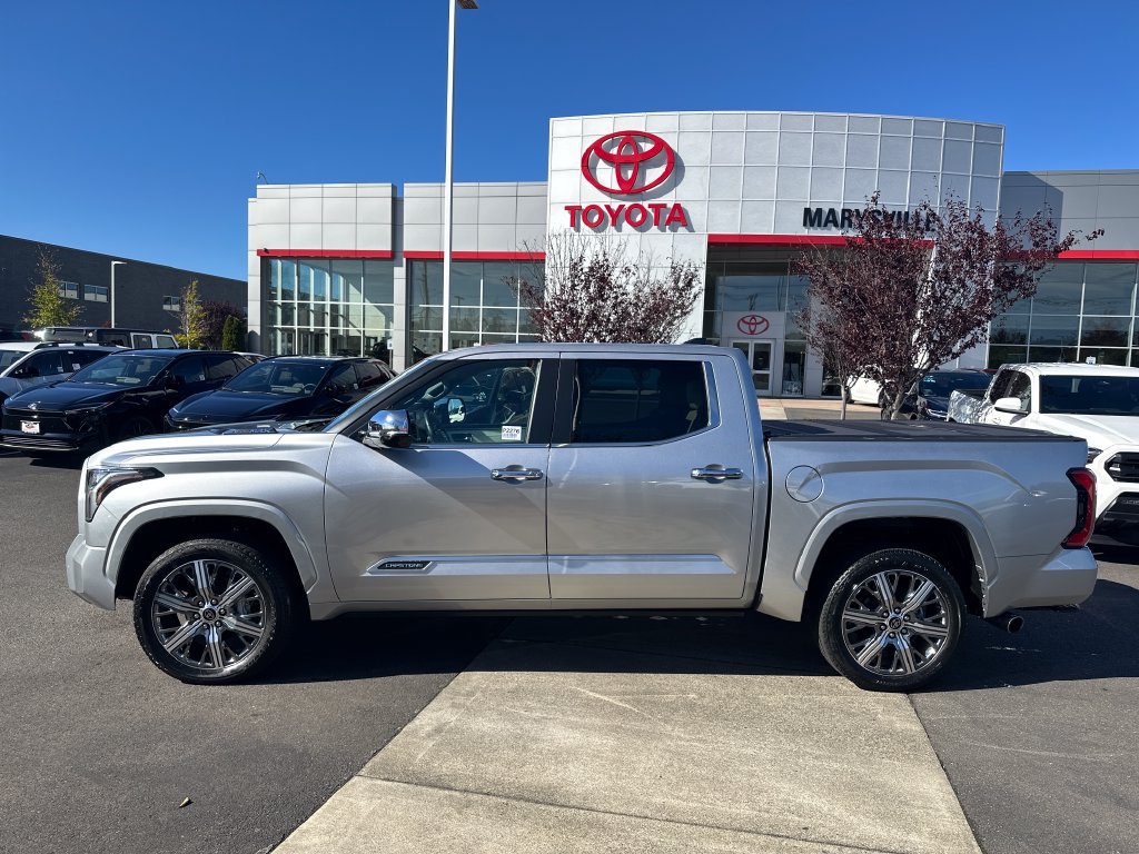 Used 2024 Toyota Tundra Capstone AWD/4WD image 2