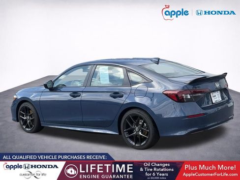Used 2026 Honda Civic FWD Hybrid Sedan image 4