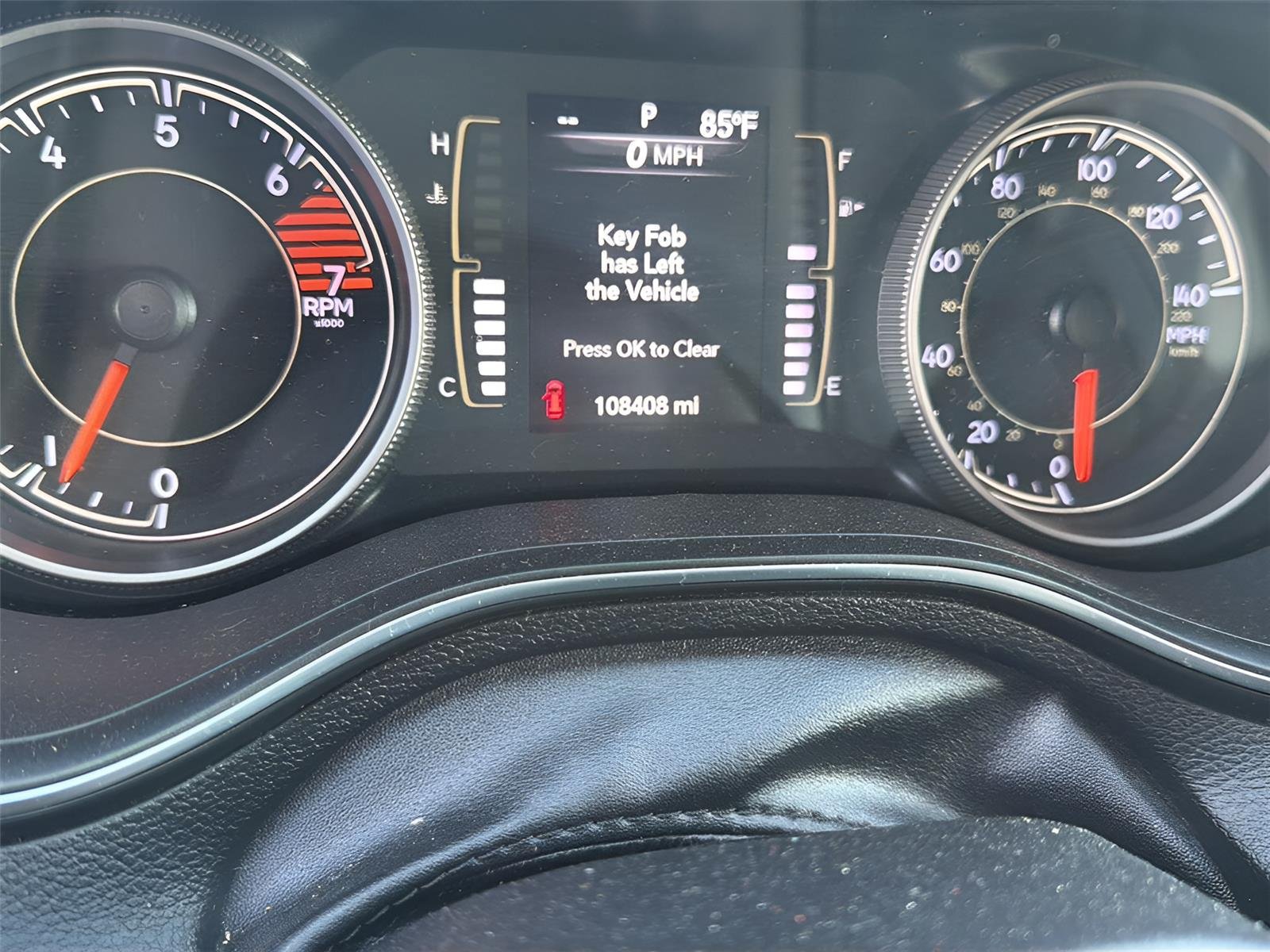 Used 2019 Jeep Cherokee Latitude Plus w/ Comfort/Convenience Group AWD/4WD image 3