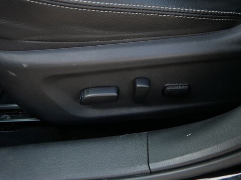Used 2020 Nissan Altima 2.0 Platinum FWD image 24