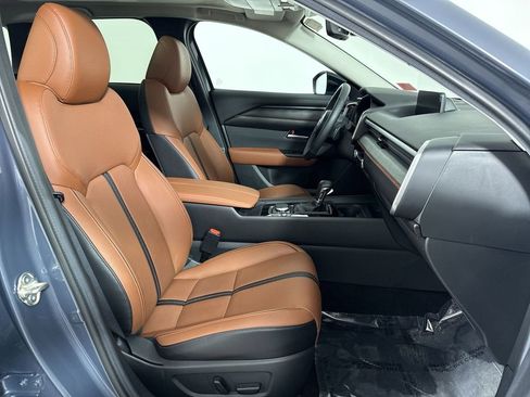 Used 2025 MAZDA CX-50 Meridian Edition w/ Apex Package image 24