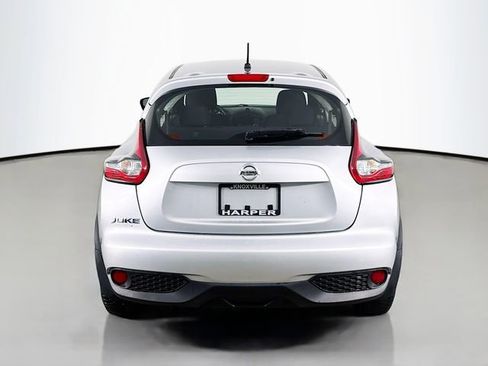 Used 2016 Nissan Juke S FWD image 9