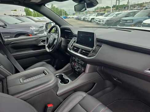 Used 2024 Chevrolet Tahoe RST w/ Luxury Package AWD/4WD image 27