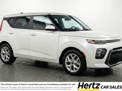 Used 2025 Kia Soul LX w/ LX Technology Package