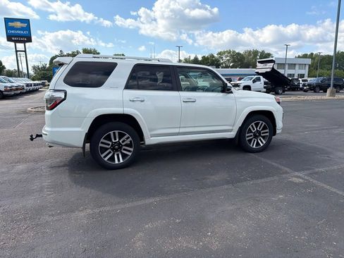 Used 2023 Toyota 4Runner Limited AWD/4WD image 23
