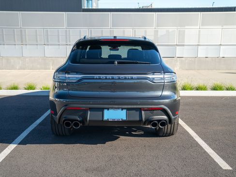 Certified 2026 Porsche Macan AWD/4WD image 7